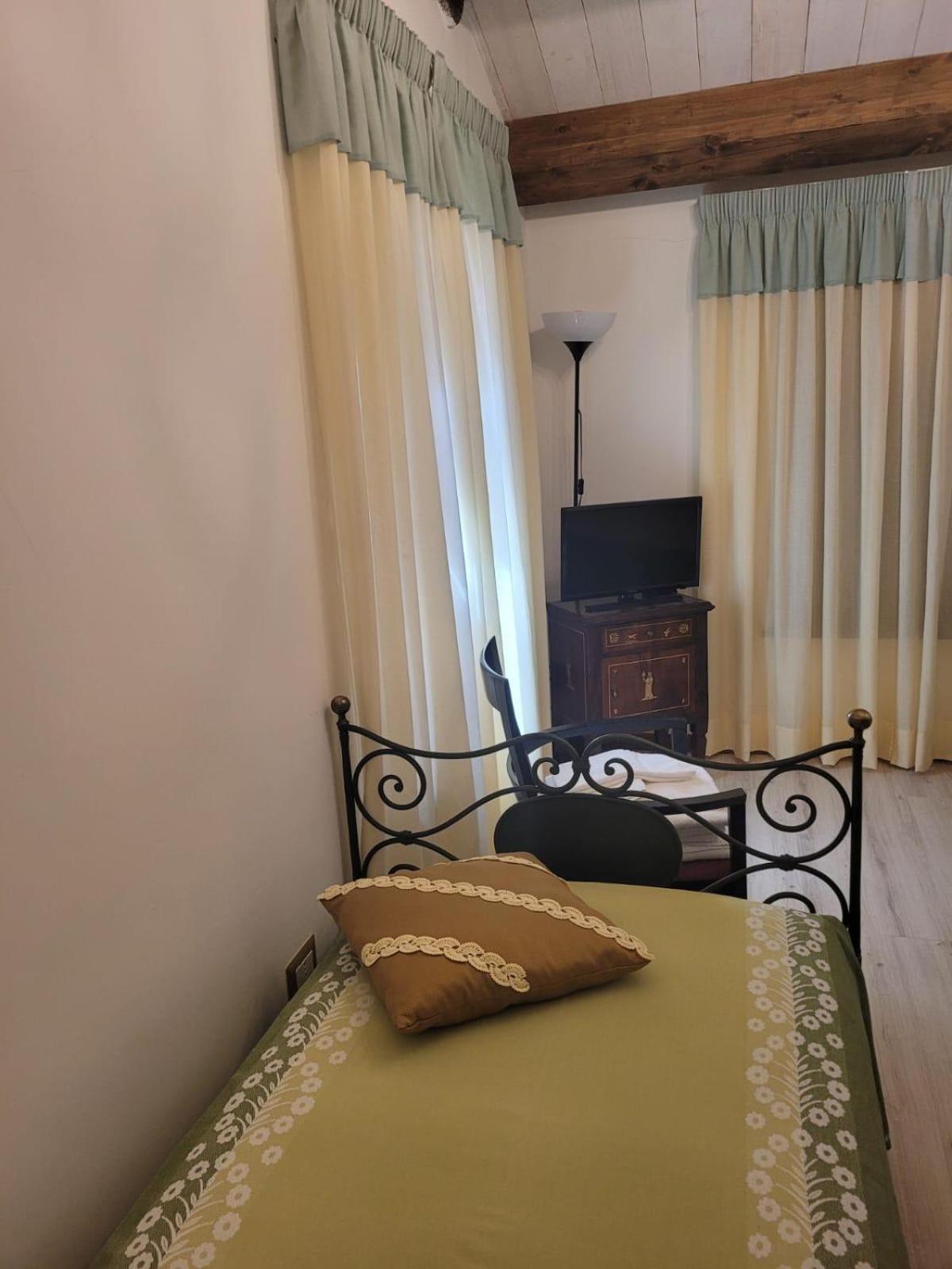 Resort Restaurant Villa Berta San Severino Marche Esterno foto