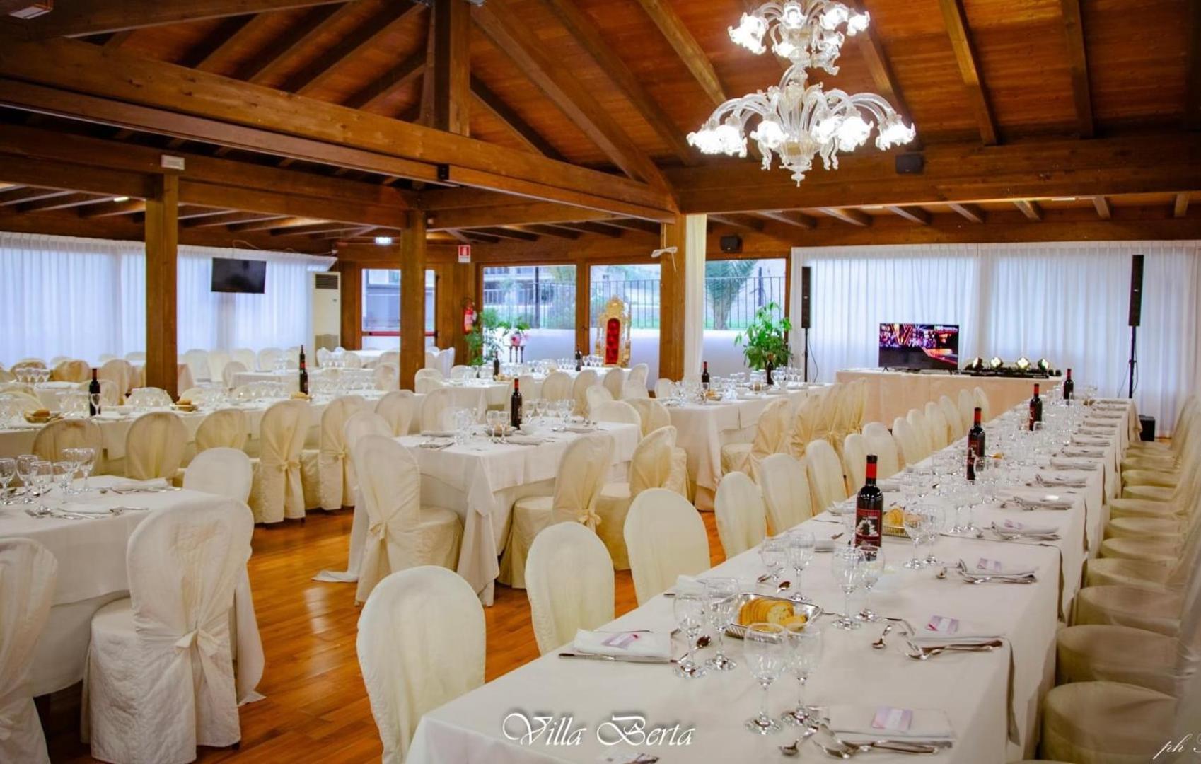 Resort Restaurant Villa Berta San Severino Marche Esterno foto